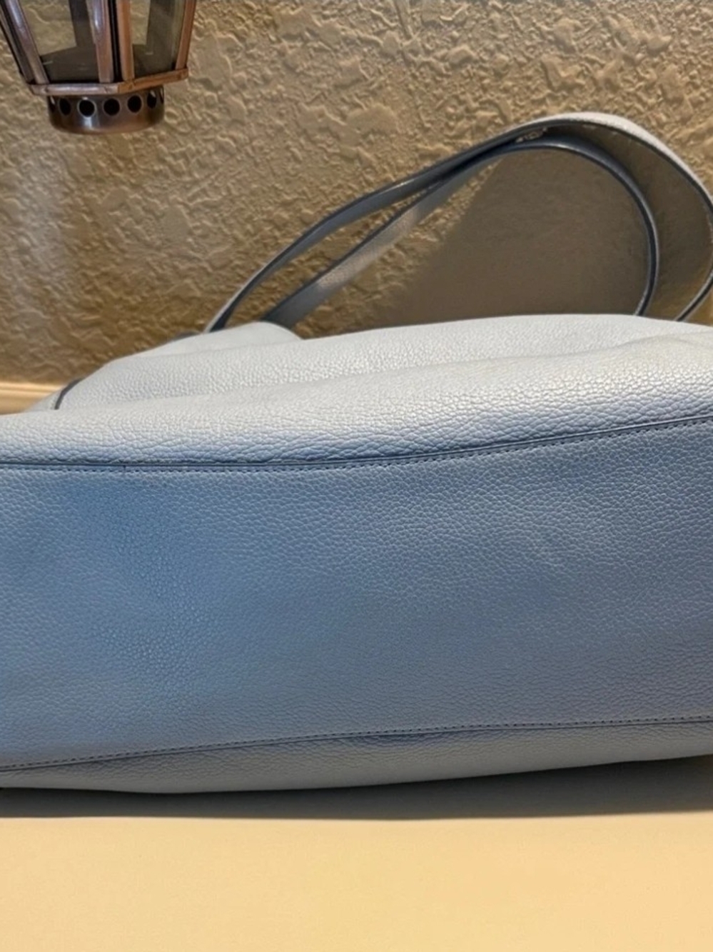 Coach Light Blue Leather Shoulder Bag with Gold Tag - Picture 3 of 5